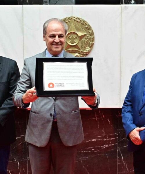 A Abrajet MG é homenageada pelos seus 40 anos na Assembleia Legislativa de Minas Gerais