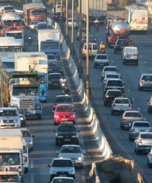 Prefeitura de BH aciona a maquininha e a indústria da multa agradece – 60km na Via Expressa e no Anel Rodoviário